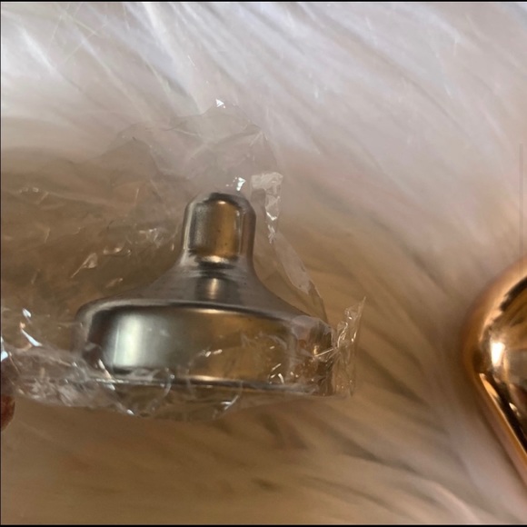 Rose Gold Hillside Flask - Picture 5 of 5